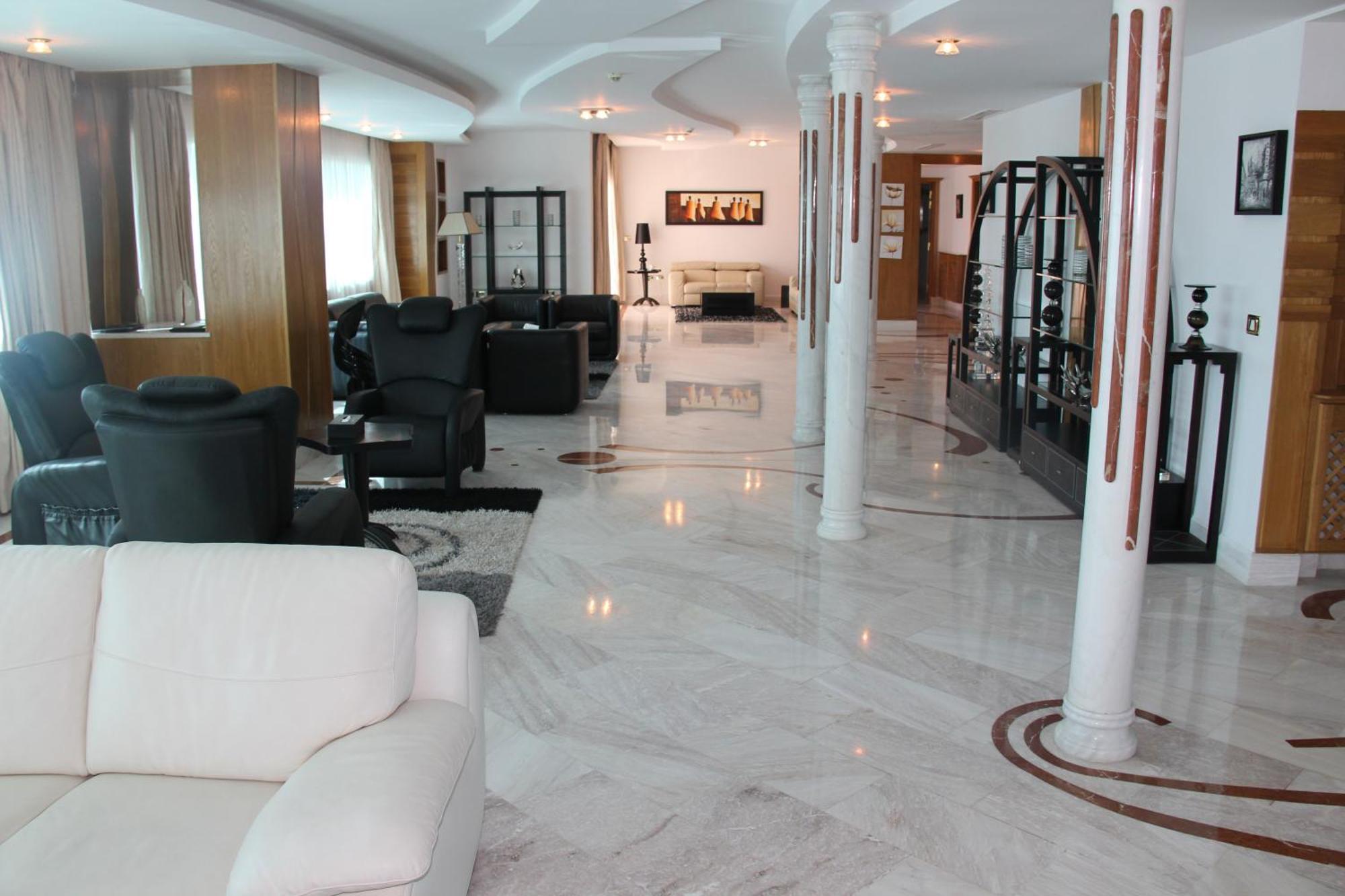 The Penthouse Suites Hotel Tunis Exterior photo